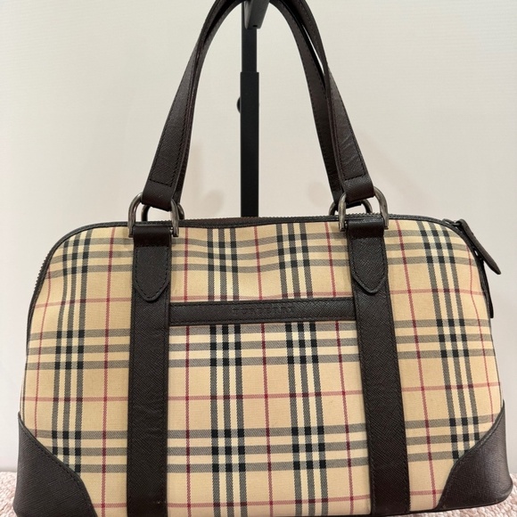Burberry Handbags - Burberry Vintage Nova Check Satchel